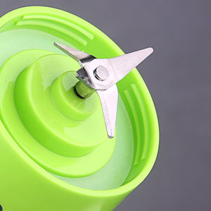 Rechargeable Portable Fruit Juicer